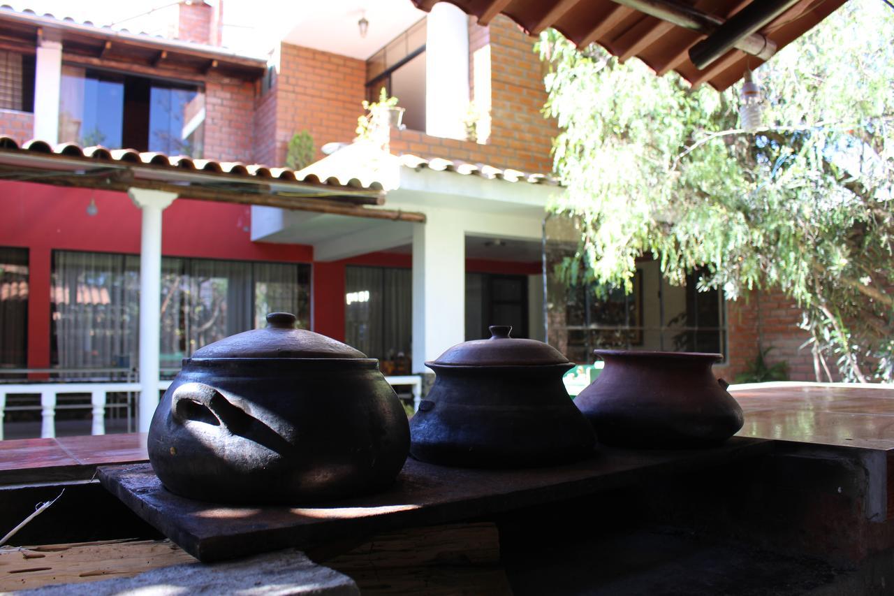 Casa Hospedaje"Los Capulies" Carhuaz ภายนอก รูปภาพ